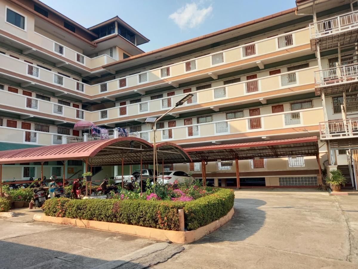 Apartament Baan Aranya Chiang Mai Zewnętrze zdjęcie